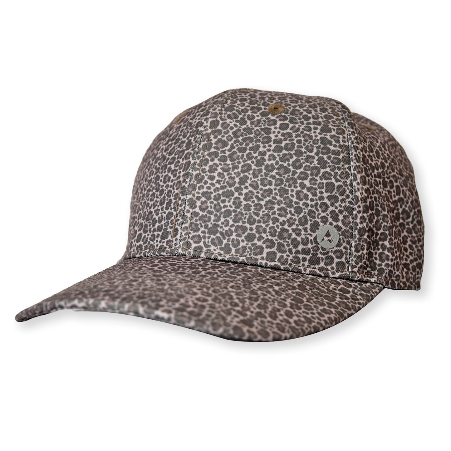 ACTIVE LEOPARD